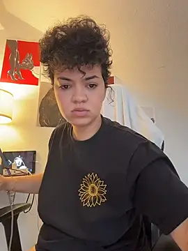 rafamarianoofc online show from November 2025 01:24:03 PM