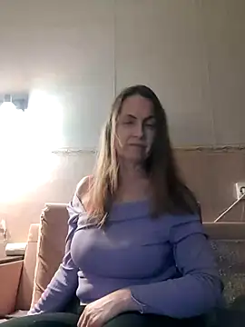 Snapshot of Evelina_cute chatting on February 2025 08:02:02 PM Evelina cute online show from February 2025 08:02:02 PM