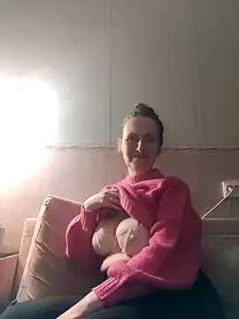 Snapshot of Evelina_cute chatting on February 2025 09:26:02 PM Evelina cute online show from February 2025 09:26:02 PM