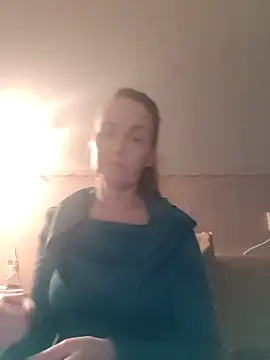 Evelina cute online show from November 2025 05:56:01 PM