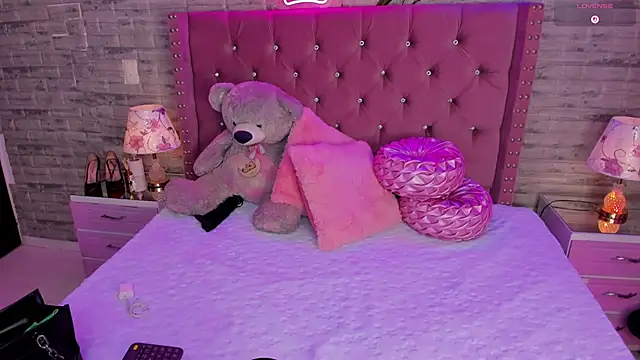 IsabellaBromsS online show from February 2025 08:53:02 PM