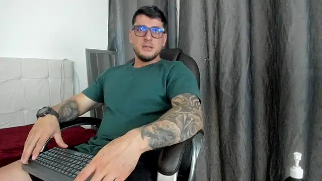 Teilor Creed online show from November 2025 07:24:01 PM