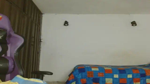 engielphoenis14 online show from October 2025 09:25:02 PM