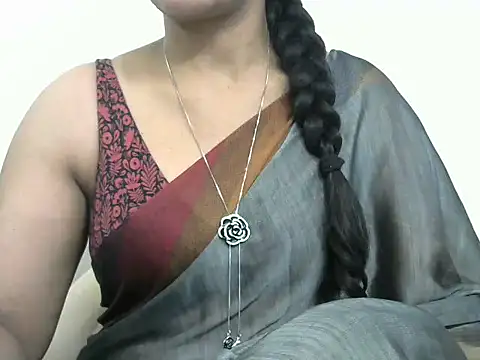 Snapshot of rashmika_reddy chatting on September 2025 05:23:02 PM rashmika reddy online show from September 2025 05:23:02 PM