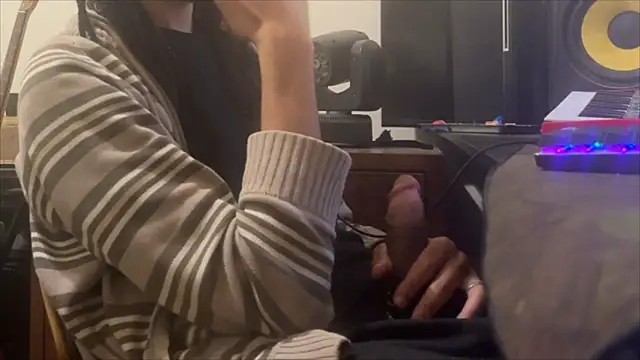 hotcamboy420 online show from November 2025 03:39:01 AM