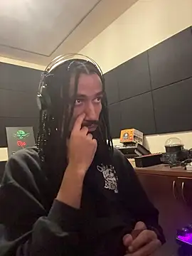 hotcamboy420 online show from December 2025 04:08:01 AM