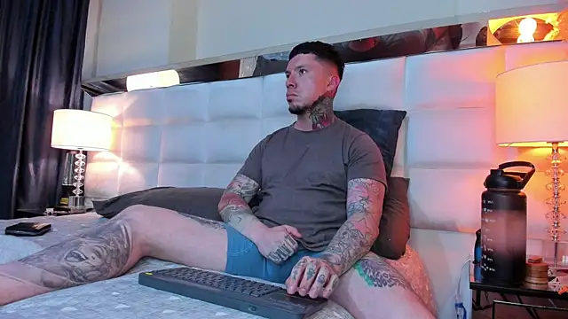 Snapshot of Adam_tatto chatting on October 2025 12:30:02 AM Adam tatto online show from October 2025 12:30:02 AM