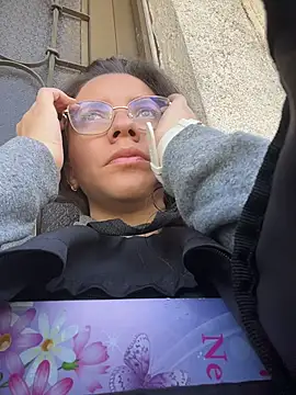 karlamorris  online show from February 2026 01:49:02 PM