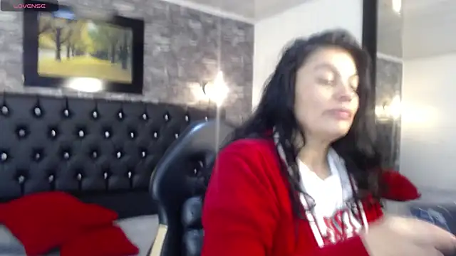 Snapshot of Lust_Mom41 chatting on December 2024 10:46:02 AM Lust Mom41 online show from December 2024 10:46:02 AM