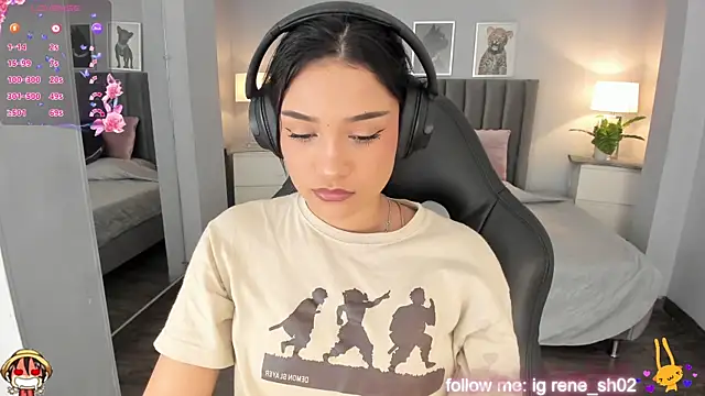 Snapshot of renee_shelby_ chatting on February 2025 08:20:02 PM renee shelby online show from February 2025 08:20:02 PM