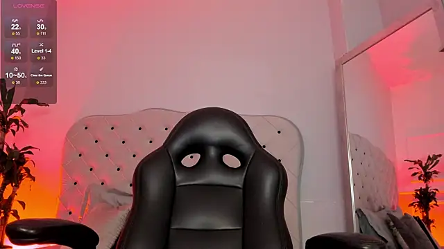 Snapshot of renee_shelby_ chatting on March 2025 10:24:01 PM renee shelby online show from March 2025 10:24:01 PM