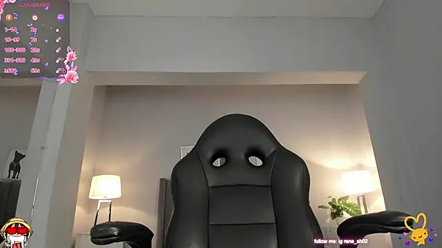 Snapshot of renee_shelby_ chatting on March 2025 02:16:01 AM renee shelby online show from March 2025 02:16:01 AM