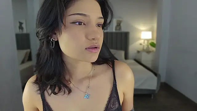 Snapshot of renee_shelby_ chatting on September 2025 09:14:02 PM renee shelby online show from September 2025 09:14:02 PM