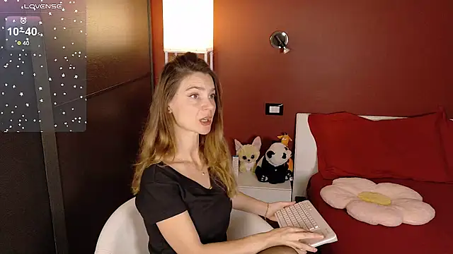 Snapshot of sexy_blondegirl chatting on February 2026 03:30:02 PM sexy blondegirl online show from February 2026 03:30:02 PM