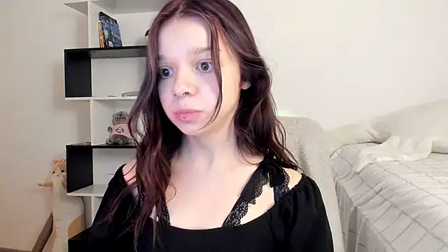 Snapshot of crystal_lilith chatting on February 2025 03:16:01 PM crystal lilith online show from February 2025 03:16:01 PM