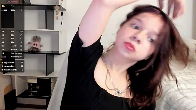 Snapshot of crystal_lilith chatting on February 2025 10:59:01 PM crystal lilith online show from February 2025 10:59:01 PM