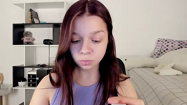 Snapshot of crystal_lilith chatting on February 2025 06:12:01 PM crystal lilith online show from February 2025 06:12:01 PM