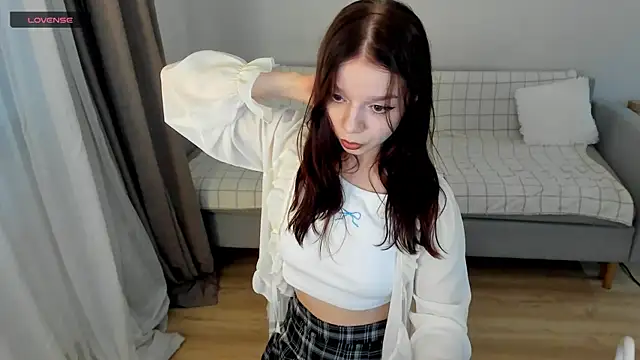 Snapshot of crystal_lilith chatting on July 2026 05:48:02 PM crystal lilith online show from July 2026 05:48:02 PM