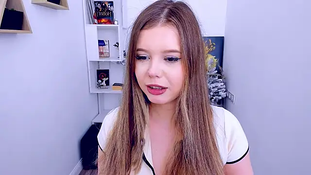 FollowLovee online show from January 2025 11:30:01 PM