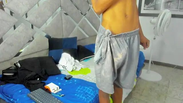 EvaxEmma online show from January 2026 12:29:02 PM