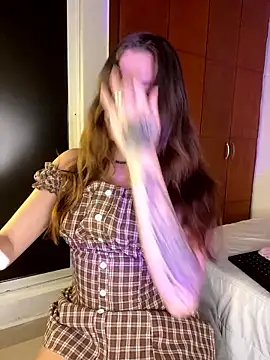 LynnSam  online show from January 2026 12:24:01 AM