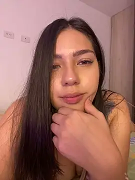 Latina vanessa online show from December 2024 03:25:01 AM