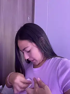 Latina vanessa online show from January 2025 12:13:01 AM