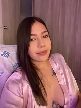 Latina vanessa online show from January 2025 11:18:02 PM