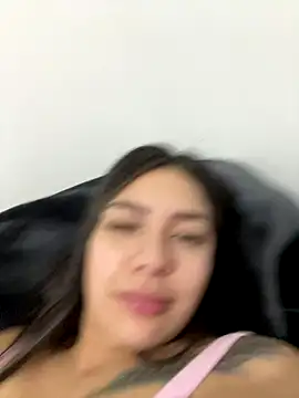 Latina vanessa online show from September 2025 05:34:02 AM