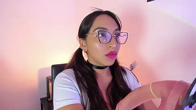 Snapshot of Leticia_brownn1 chatting on September 2025 06:11:02 PM Leticia brownn1 online show from September 2025 06:11:02 PM