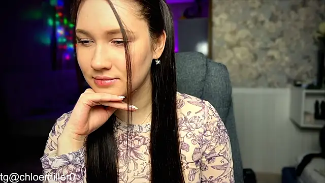 Snapshot of ChloeMillerMeow chatting on January 2025 06:14:01 PM ChloeMillerMeow online show from January 2025 06:14:01 PM