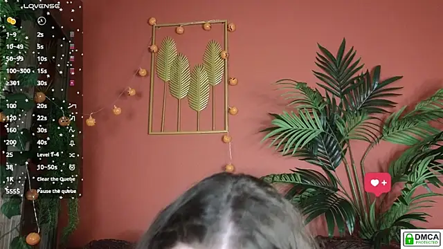 Snapshot of SquirtBabee chatting on October 2025 05:02:02 PM SquirtBabee online show from October 2025 05:02:02 PM