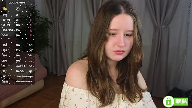 Snapshot of SquirtBabee chatting on November 2025 03:33:01 PM SquirtBabee online show from November 2025 03:33:01 PM