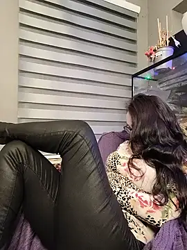 CamilleDesire online show from November 2025 04:43:02 PM