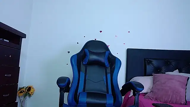 Georgina Copper online show from February 2026 10:11:02 PM