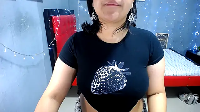 Sweettei online show from November 2025 11:13:01 AM