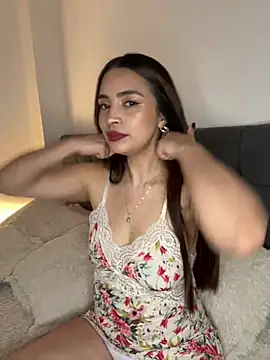 soy paulina online show from January 2025 05:37:01 AM