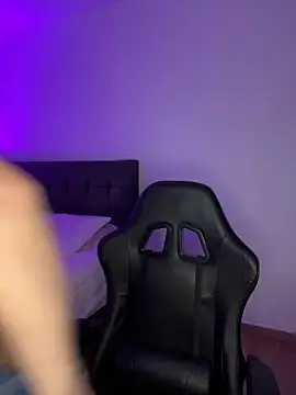 soy paulina online show from February 2025 05:01:01 AM