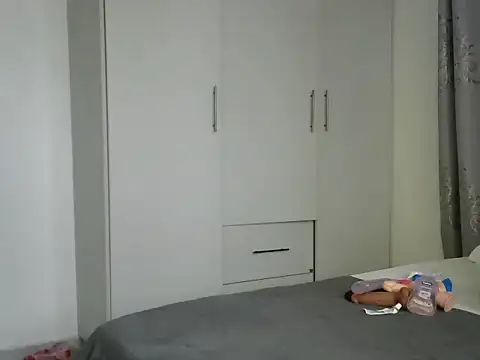 bigassbabe 001 online show from October 2025 07:38:02 AM