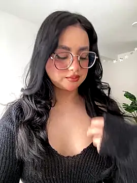 Snapshot of montmariana chatting on September 2025 05:35:01 PM montmariana online show from September 2025 05:35:01 PM