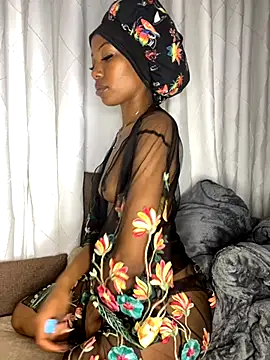 kelsie421 online show from October 2025 09:26:02 PM