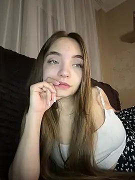 Snapshot of BarbaraFantasy chatting on October 2025 09:26:01 PM BarbaraFantasy online show from October 2025 09:26:01 PM