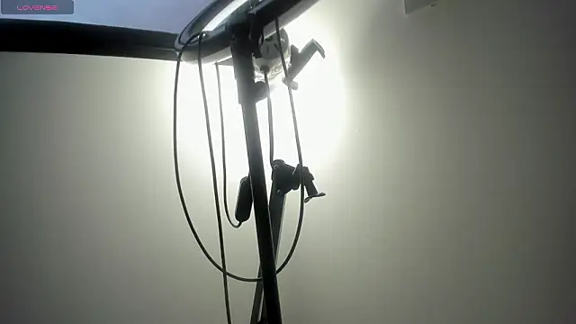 khloelatin online show from February 2026 10:57:01 PM