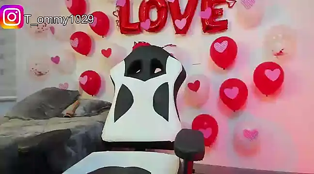 Snapshot of Tommy_Jos chatting on February 2025 02:56:01 AM Tommy Jos online show from February 2025 02:56:01 AM