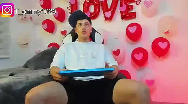 Snapshot of Tommy_Jos chatting on February 2025 01:25:01 AM Tommy Jos online show from February 2025 01:25:01 AM