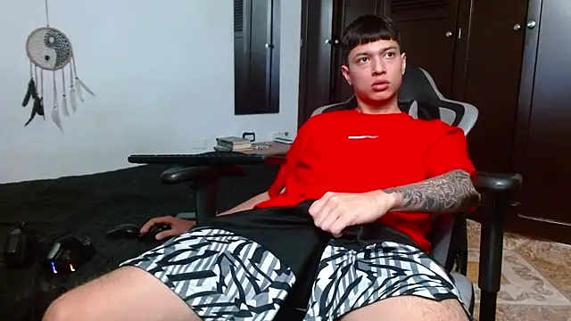 aaron blug online show from February 2025 02:11:02 AM