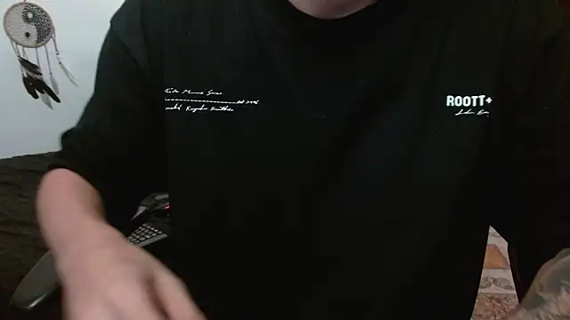 aaron blug online show from October 2025 09:04:01 PM