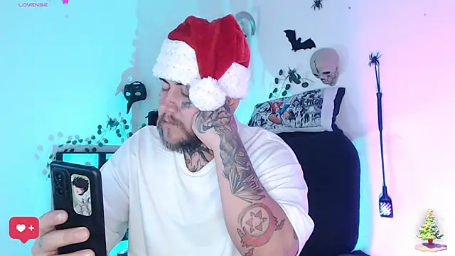 Snapshot of Ash_gusbig chatting on December 2024 04:55:01 AM Ash gusbig online show from December 2024 04:55:01 AM