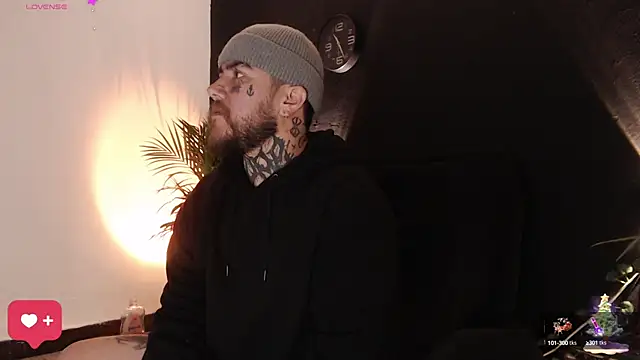 Snapshot of Ash_gusbig chatting on January 2025 12:27:01 AM Ash gusbig online show from January 2025 12:27:01 AM