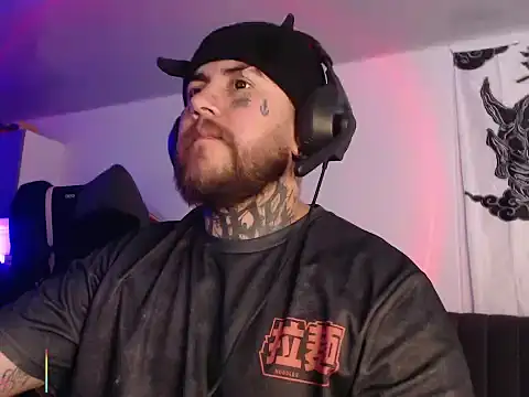 Ash gusbig online show from February 2026 03:40:01 AM